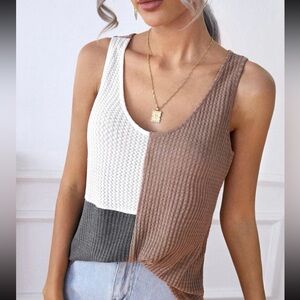 Colorblock Sleeveless Knit Top